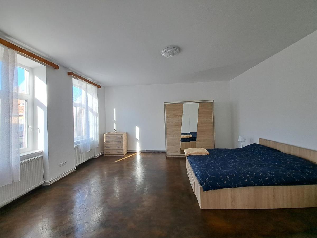 Cozy Apartment In The Heart Of Hermannstadt Exterior foto
