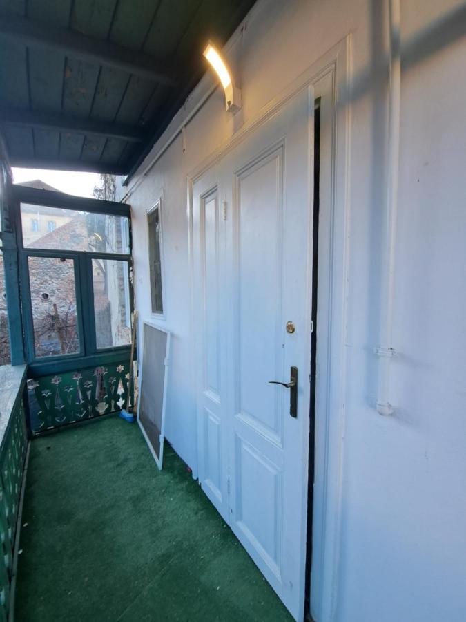 Cozy Apartment In The Heart Of Hermannstadt Exterior foto
